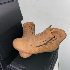 Steve Madden Men’s High Top Sneakers size 11